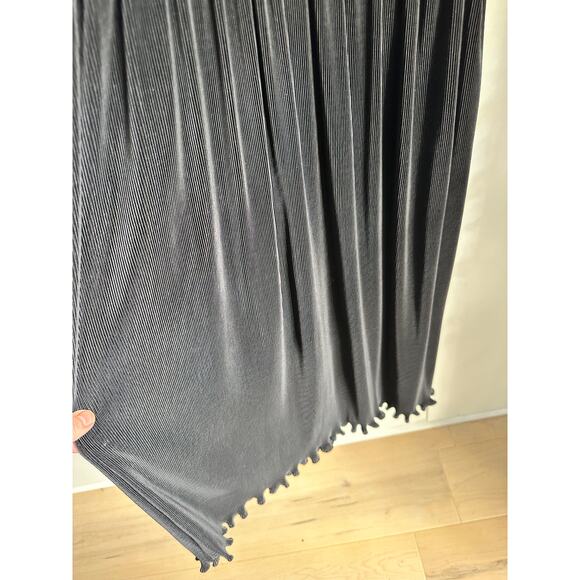 Virginie Paris Floral Micropleated Dress Black Made in France Statement SZ L - Picture 7 of 9